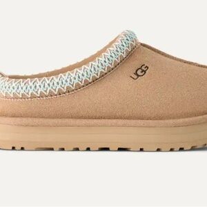 UGG Tazz sand Cozy Slippers sz6 AUTH